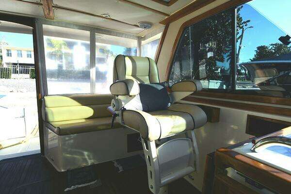 Sabre Salon Express Yacht For Sale