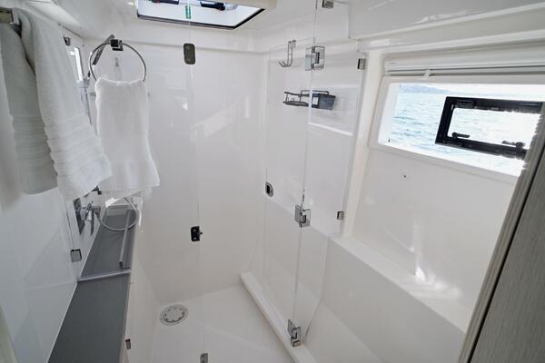 Min o 45ft Leopard Yacht For Sale