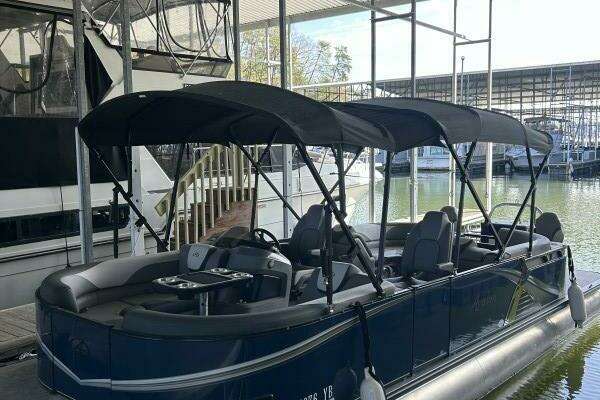 24-ft-Avalon-2022-- Chattanooga Tennessee United States  yacht for sale