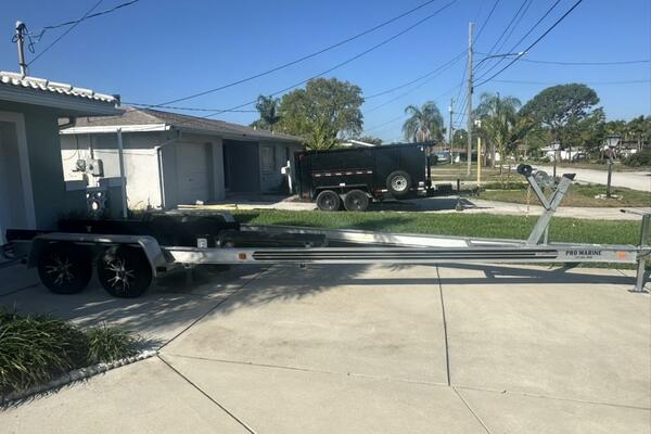 24ft Sea Hunt Yacht For Sale