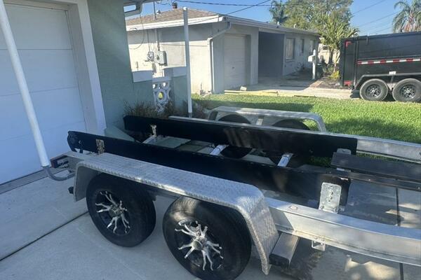 24ft Sea Hunt Yacht For Sale