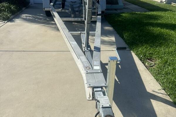 24ft Sea Hunt Yacht For Sale