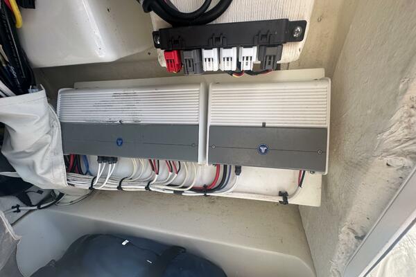 24ft Sea Hunt Yacht For Sale