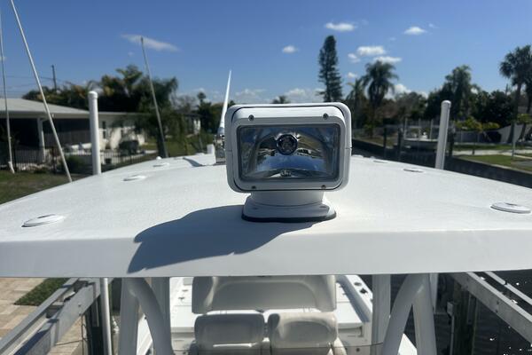 24ft Sea Hunt Yacht For Sale