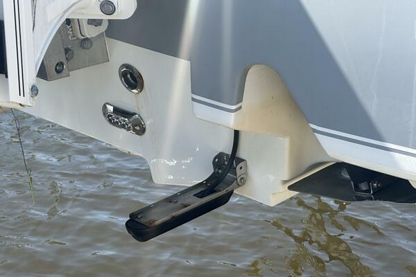 24ft Sea Hunt Yacht For Sale