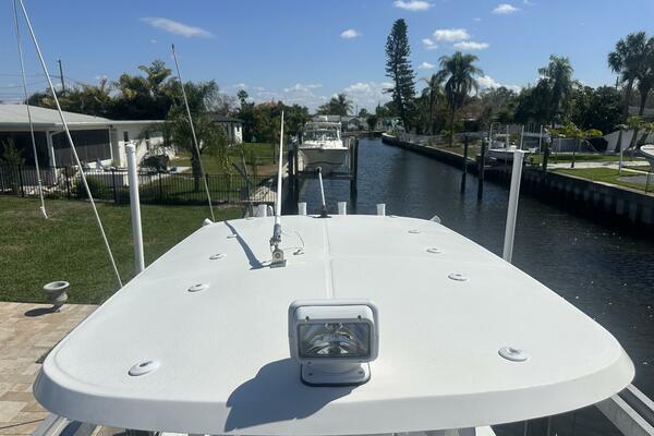 24ft Sea Hunt Yacht For Sale