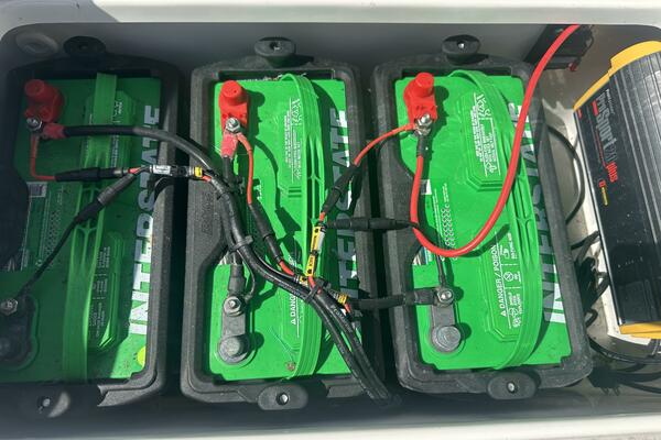 24ft Sea Hunt Yacht For Sale