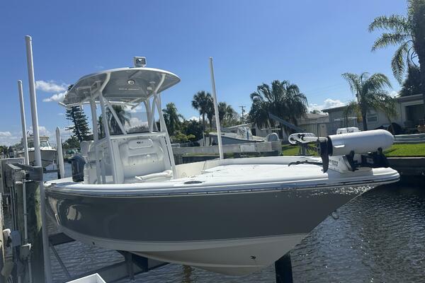 24ft Sea Hunt Yacht For Sale