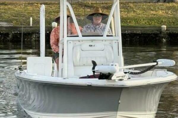 24ft Sea Hunt Yacht For Sale