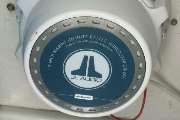 24ft Sea Hunt Yacht For Sale