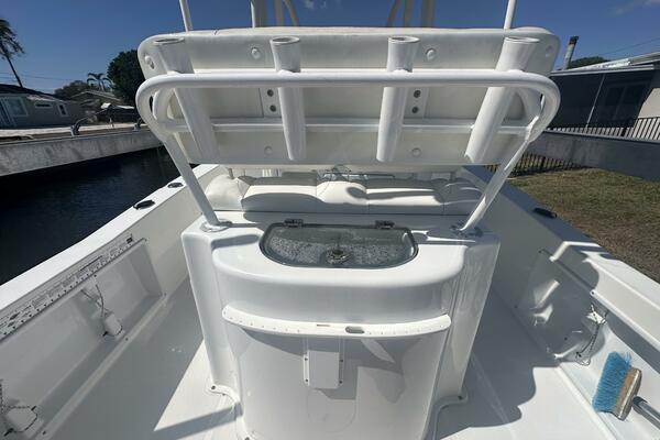 24ft Sea Hunt Yacht For Sale