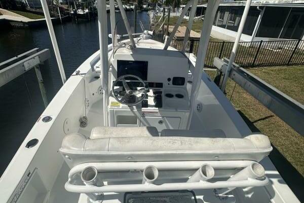 24ft Sea Hunt Yacht For Sale