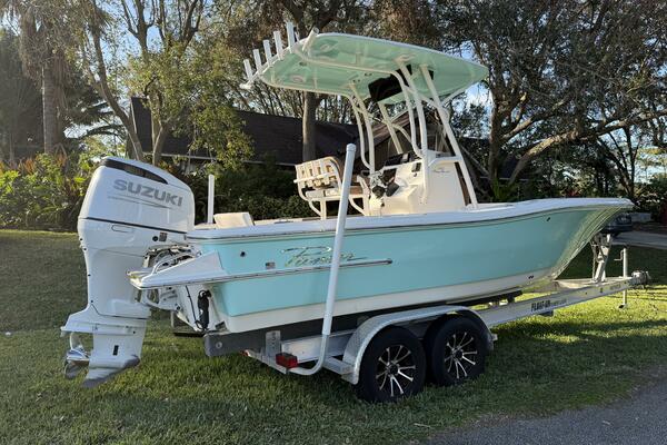 2023 Pioneer 220 Bay Sport