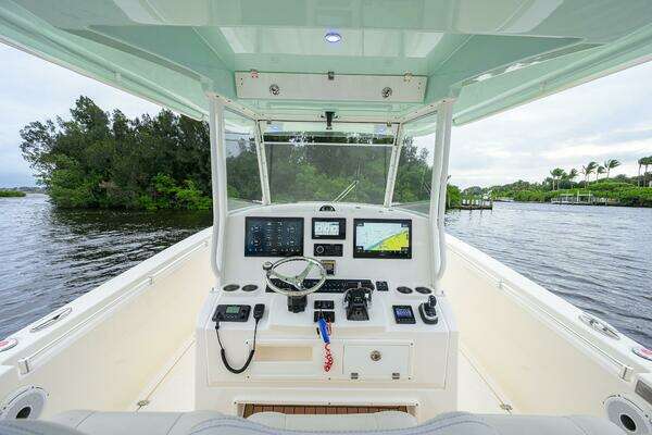 Cobia 350 CC Yacht For Sale