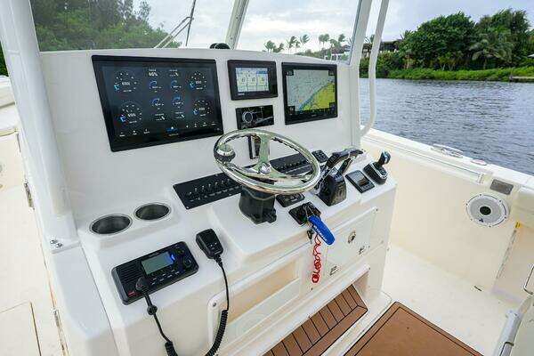 Cobia 350 CC Yacht For Sale