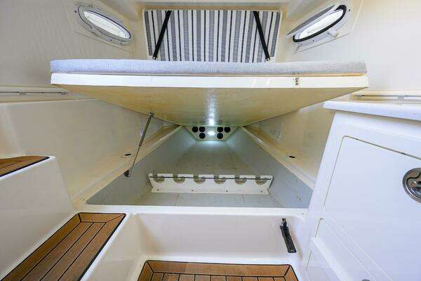 Cobia 350 CC Yacht For Sale