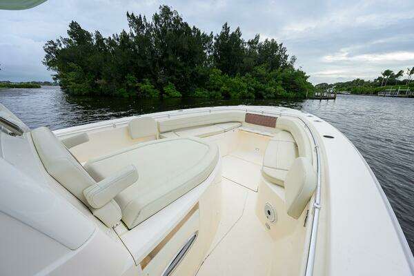 Cobia 350 CC Yacht For Sale