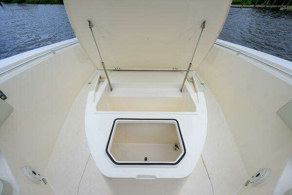 Cobia 350 CC Yacht For Sale