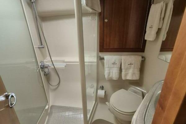 40ft Riviera Yacht For Sale