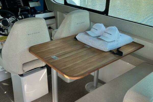 Saxdor 320 GTC Yacht For Sale