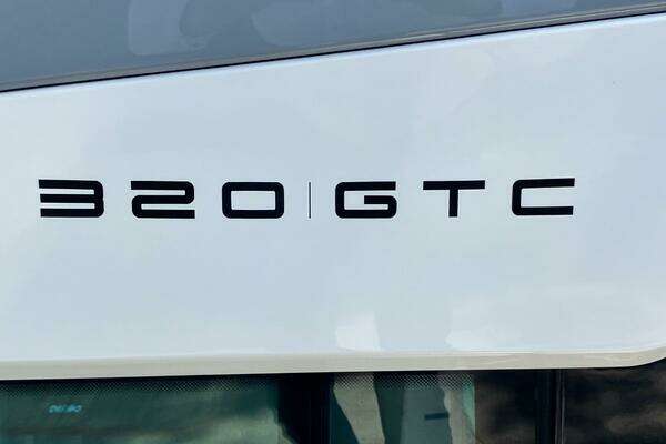 Saxdor 320 GTC Yacht For Sale