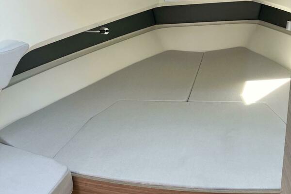 32ft Saxdor Yacht For Sale