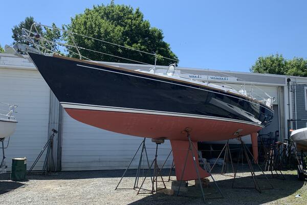 Arcadia 42ft J Boats Yacht For Sale