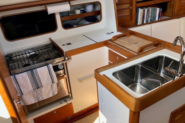 Arcadia 42ft J Boats Yacht For Sale