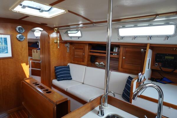 Arcadia 42ft J Boats Yacht For Sale