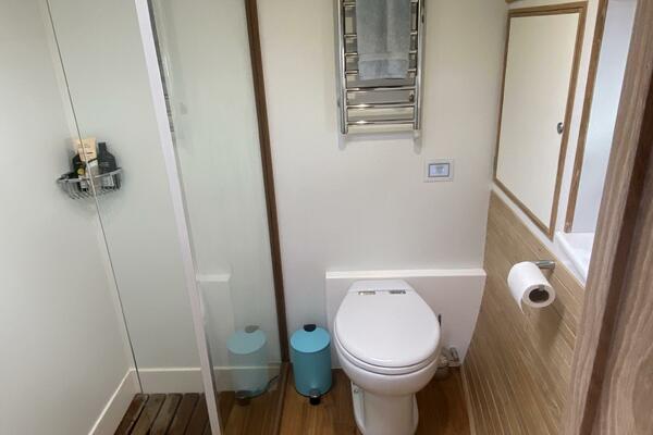 TINA 62ft Lyman Morse Yacht For Sale