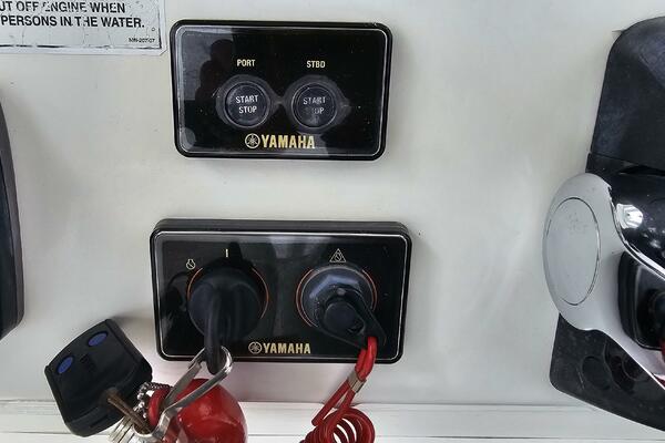 Redemption 34ft Regulator Yacht For Sale