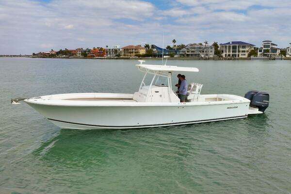 Photo of the 2012 Regulator 34SS "Redemption"