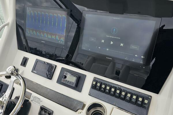 Redemption 34ft Regulator Yacht For Sale