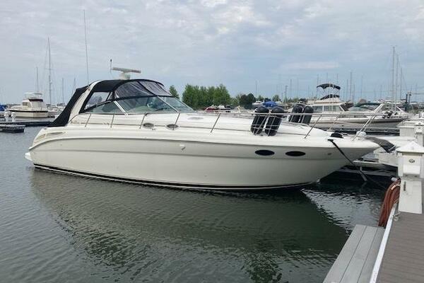 Lyman Zerga 38ft Sea Ray Yacht For Sale