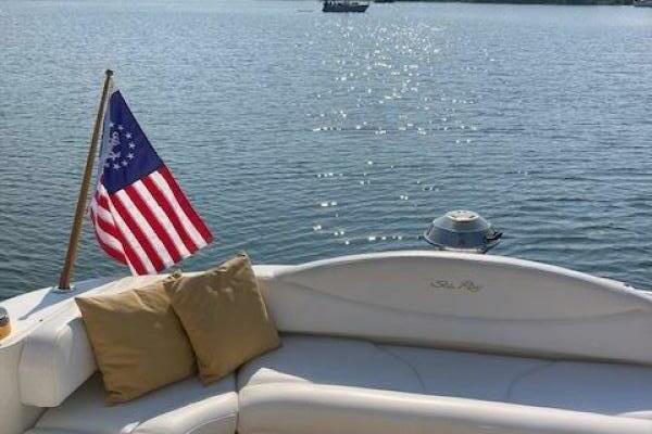 Lyman Zerga 38ft Sea Ray Yacht For Sale