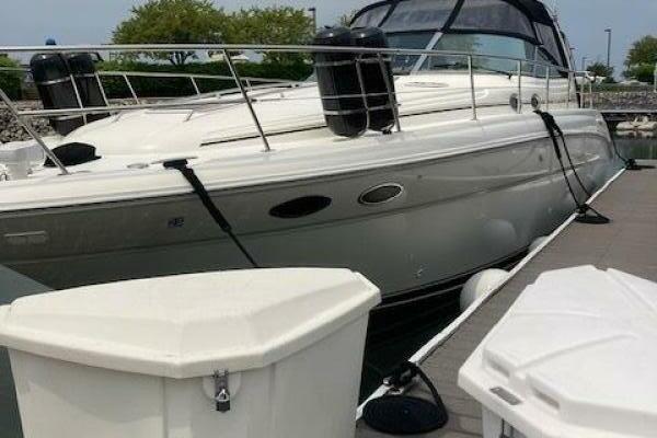 Lyman Zerga 38ft Sea Ray Yacht For Sale