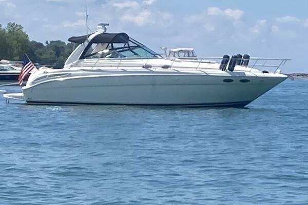 Lyman Zerga 38ft Sea Ray Yacht For Sale