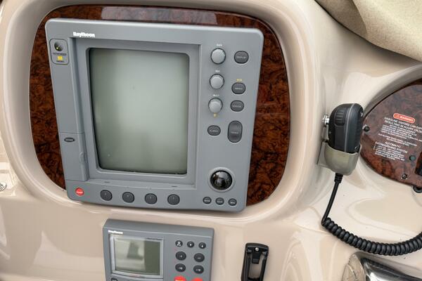 Lyman Zerga 38ft Sea Ray Yacht For Sale