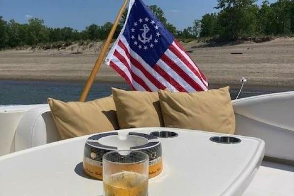 Lyman Zerga 38ft Sea Ray Yacht For Sale