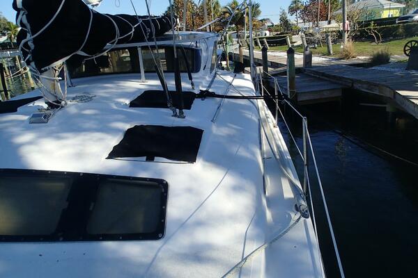Wanderin  Star 34ft Gemini Yacht For Sale