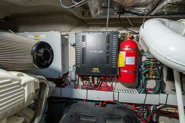 Sea Ray 48 Sundancer Yacht For Sale