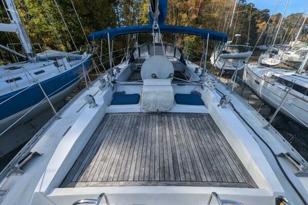 At Last 55ft Tayana Yacht For Sale