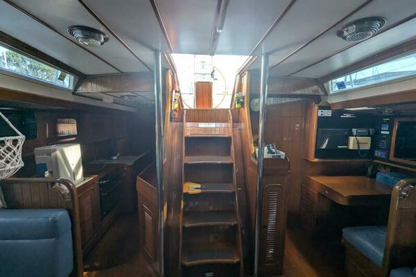 At Last 55ft Tayana Yacht For Sale