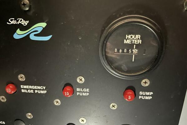 Patriot 30ft Sea Ray Yacht For Sale