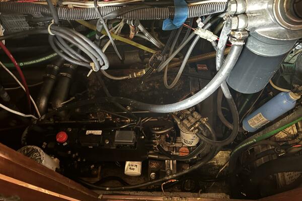 1983 Vagabond 42 Ketch