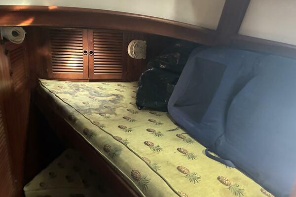 1983 Vagabond 42 Ketch