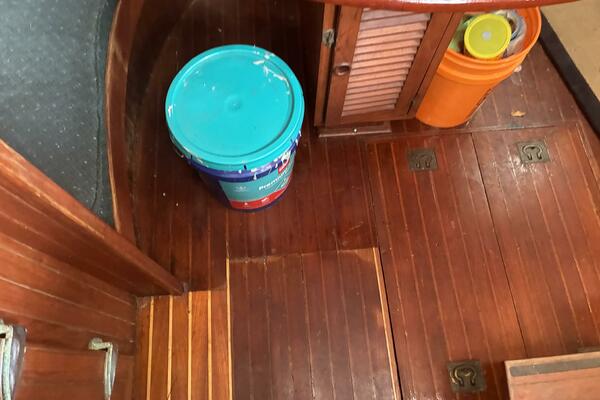 1983 Vagabond 42 Ketch