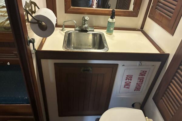 1983 Vagabond 42 Ketch