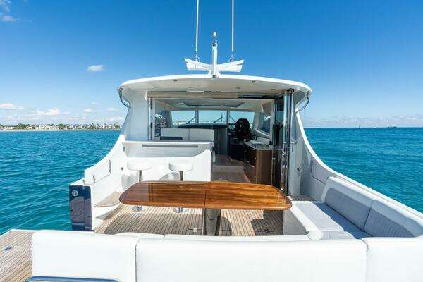 ECLIPSE 505 Shadow Yacht For Sale