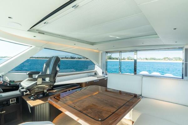 ECLIPSE 505 Shadow 003 50ft ECLIPSE Yacht For Sale